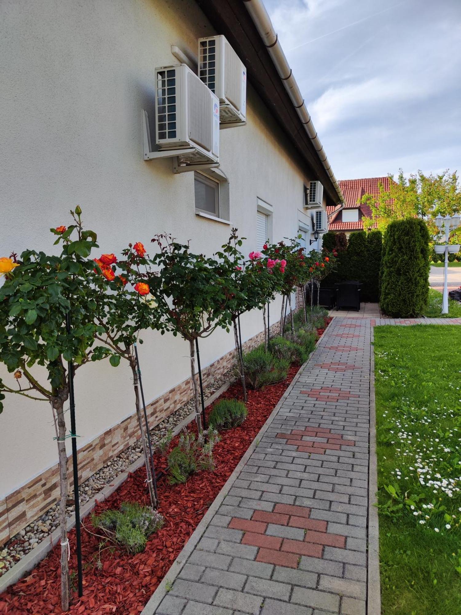 Havasi Vendeghaz Apartment Gyenesdias Exterior photo